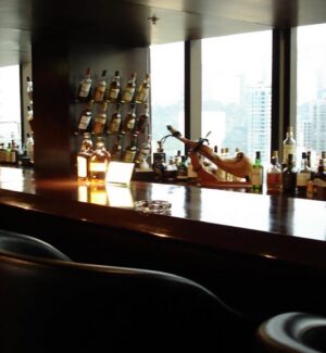 japanese bar counter dark