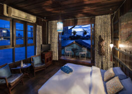 Loy La Long Hotel