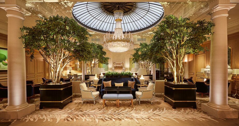 Baur au Lac's luxurious hotel lobby.