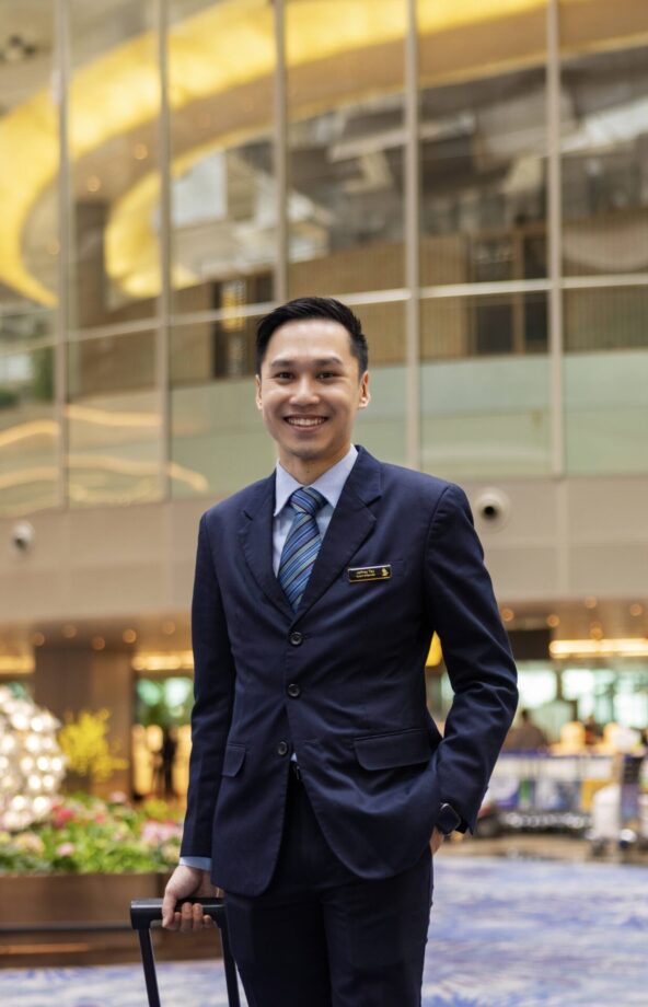 SIA flight steward Jeffrey Tay