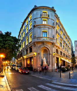 Hotel 1898