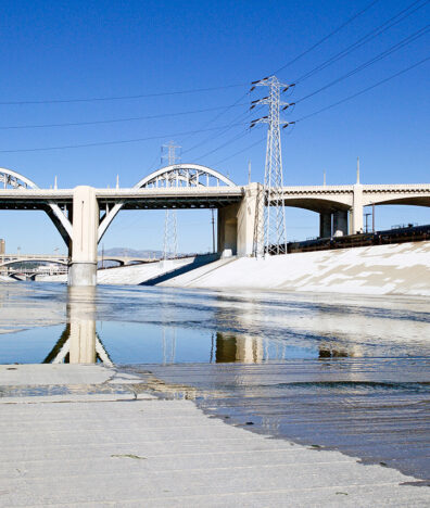 Los Angeles River (Photo: Philip Pilosian / Shutterstock.com)