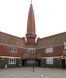 Museum Het Schip (Photo: JPstock / Shutterstock.com)