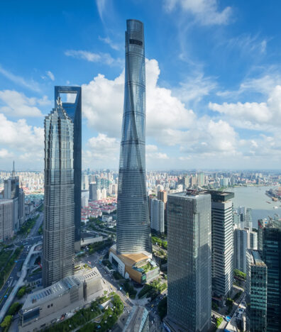 Shanghai Tower (Photo: Pavel L Photo and Video / Shutterstock.com)