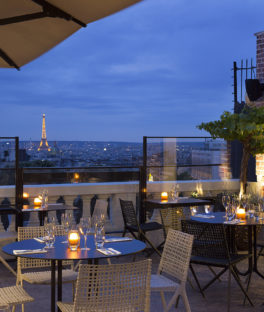 The outdoor bar at Terrass Hotel